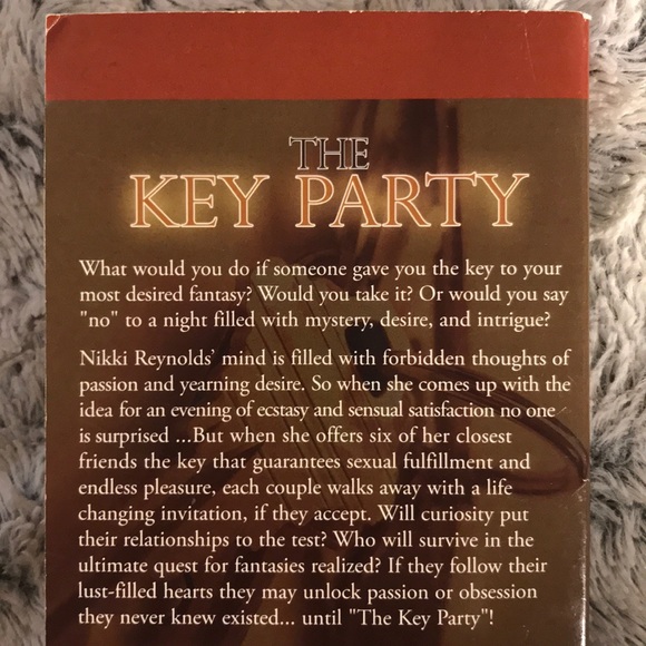 🌟 “The Key Party” • Paperback Book - Picture 4 of 6